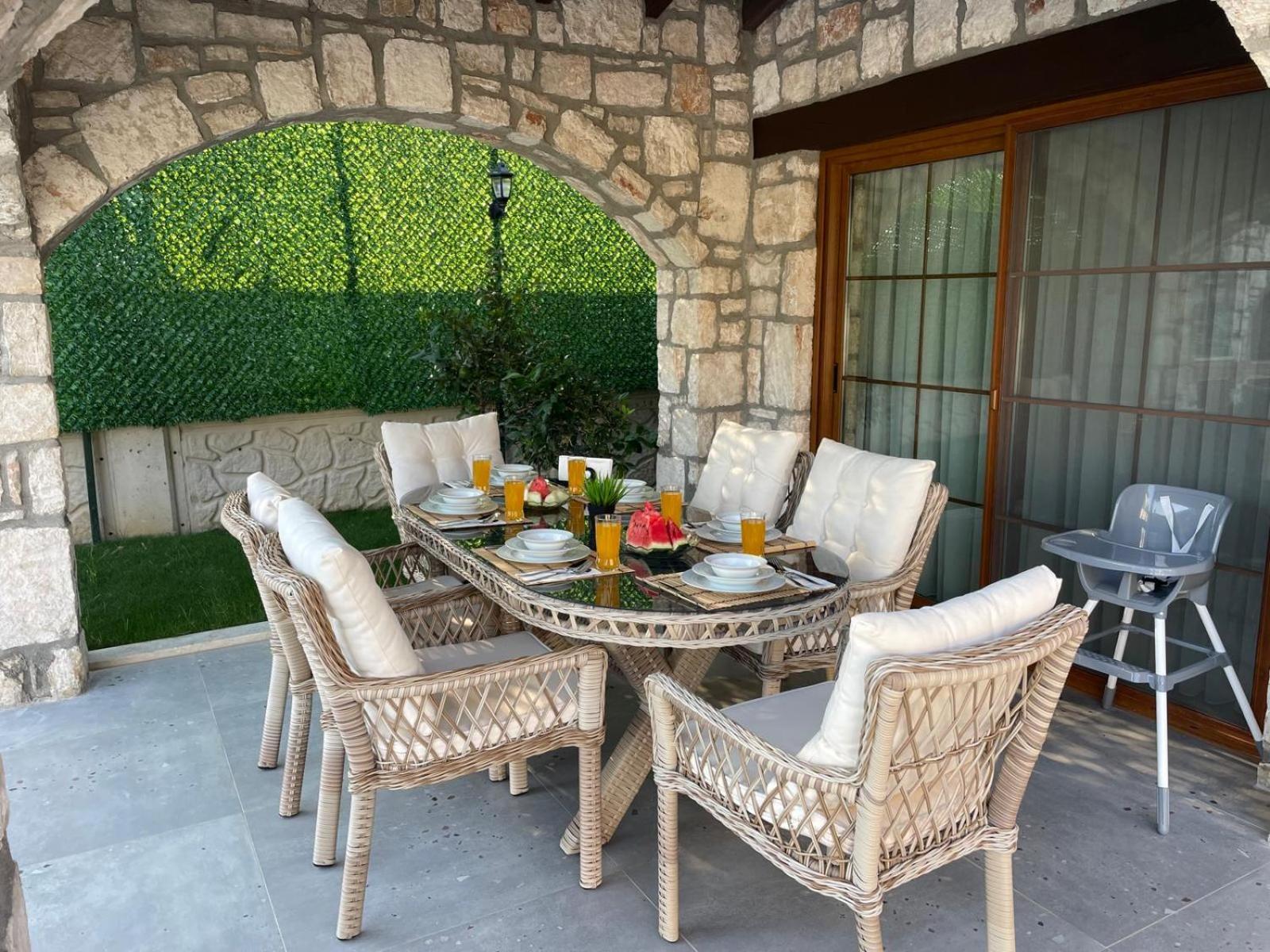 Guelyali Konaklari Villa *