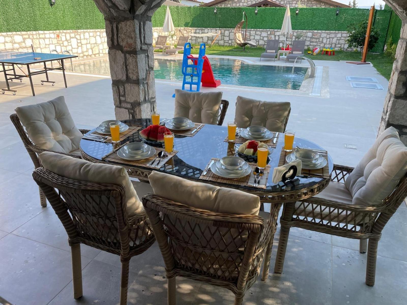 Guelyali Konaklari Villa *