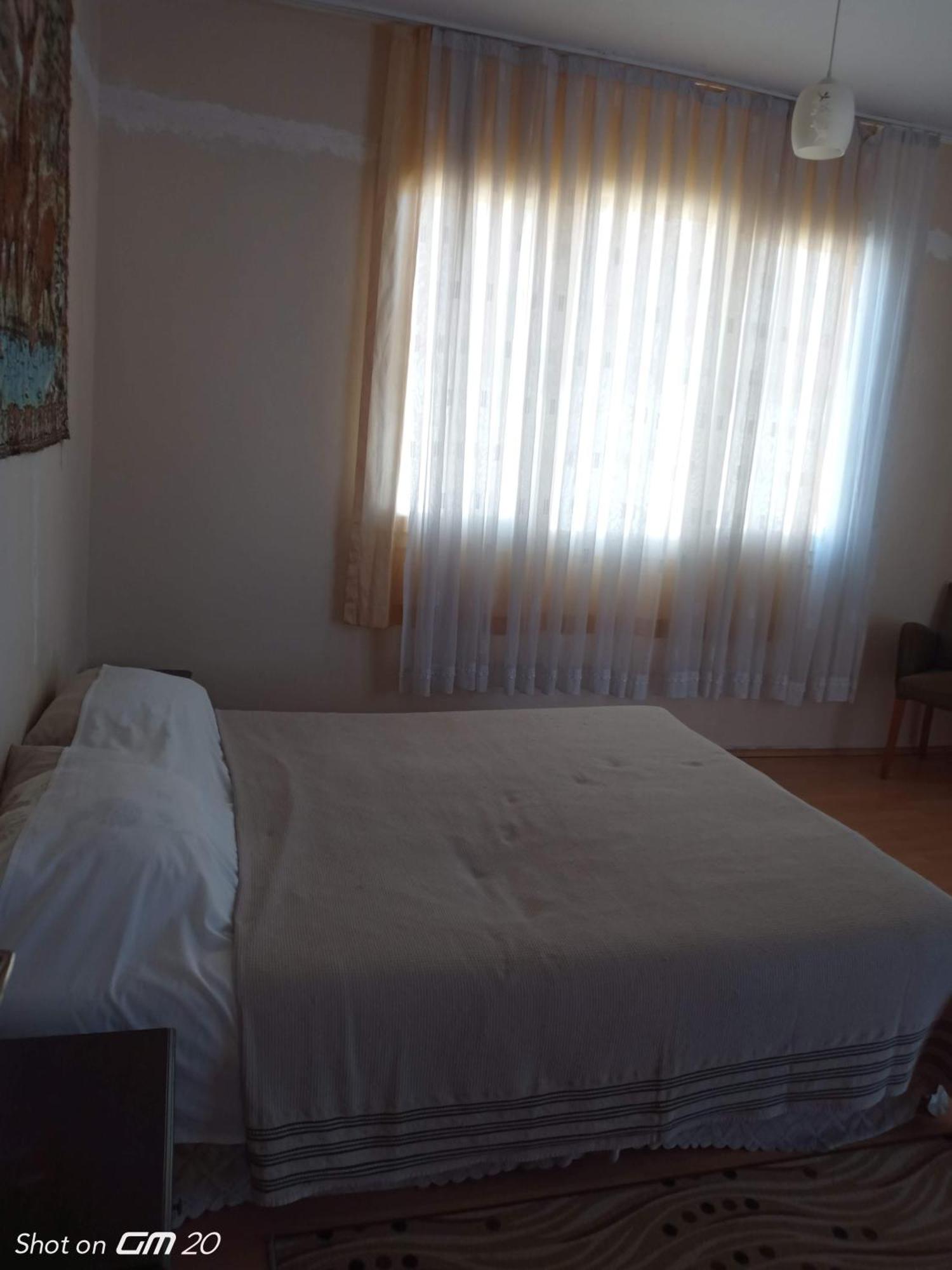 Hzd Hostel *