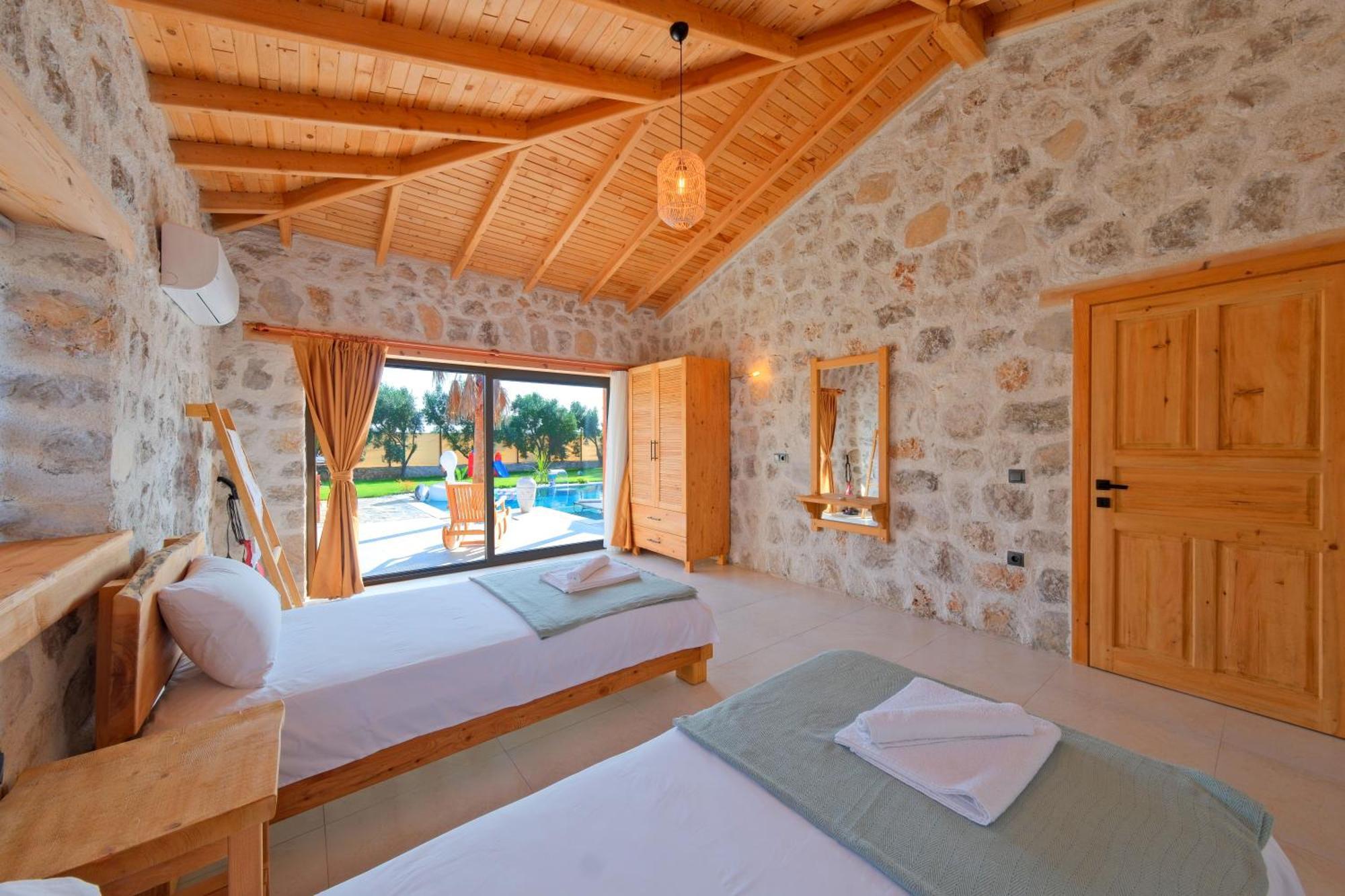 Mono 1 * Fethiye
