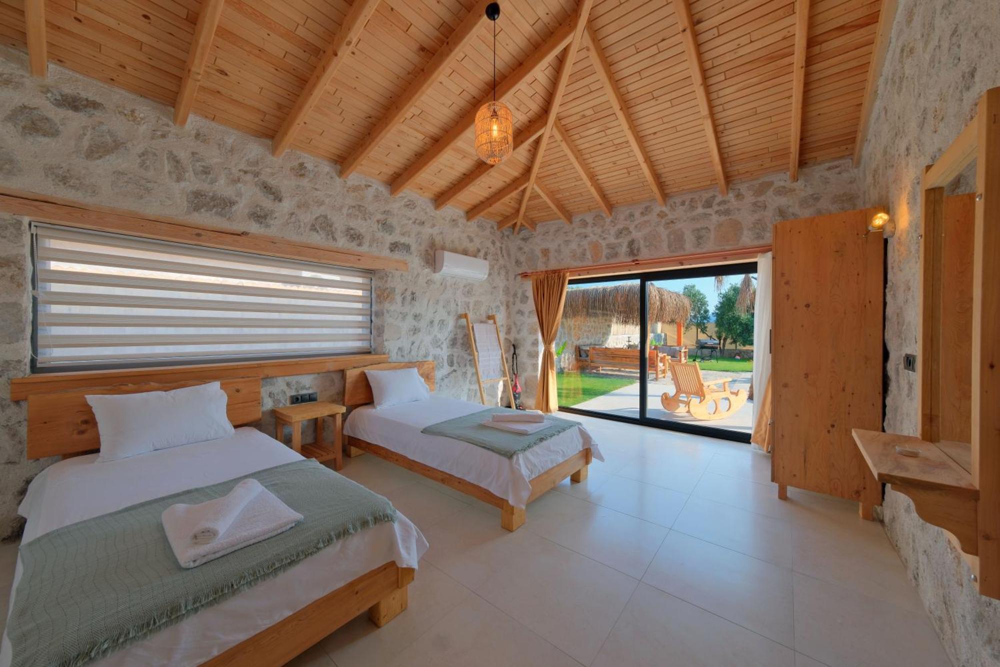 Mono 1 * Fethiye
