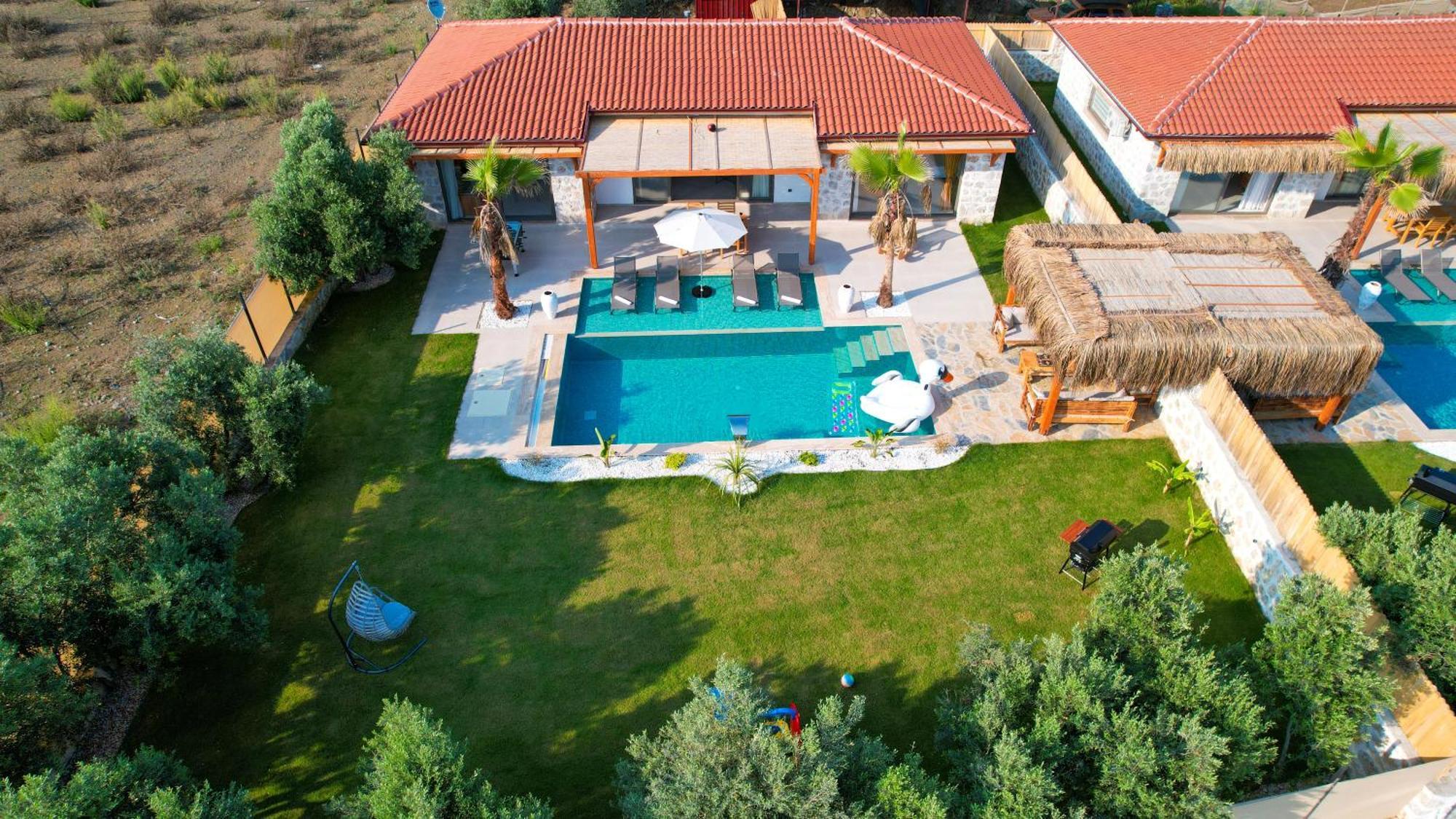 Mono 1 Villa *