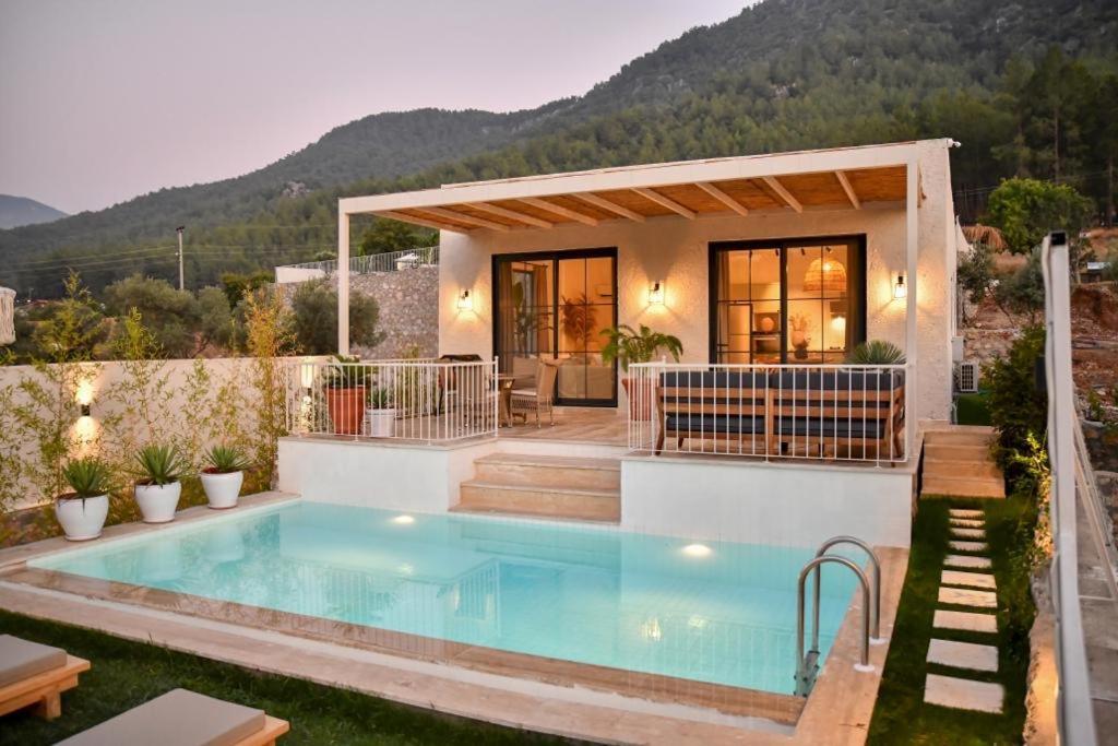 Poem Villa