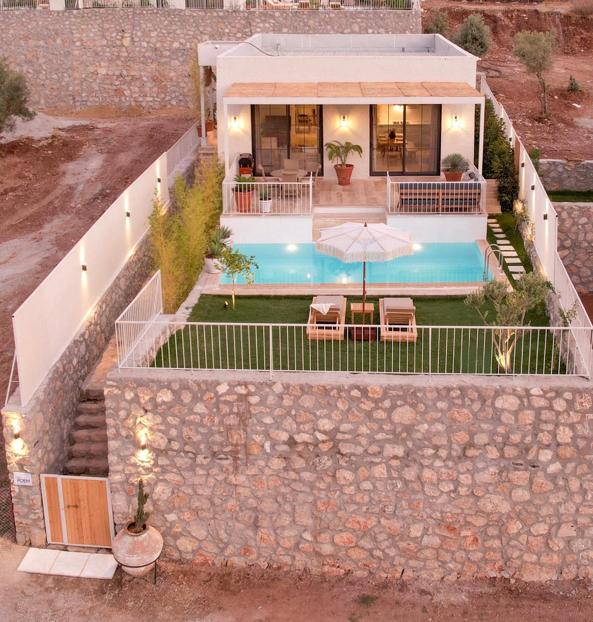 Poem Villa