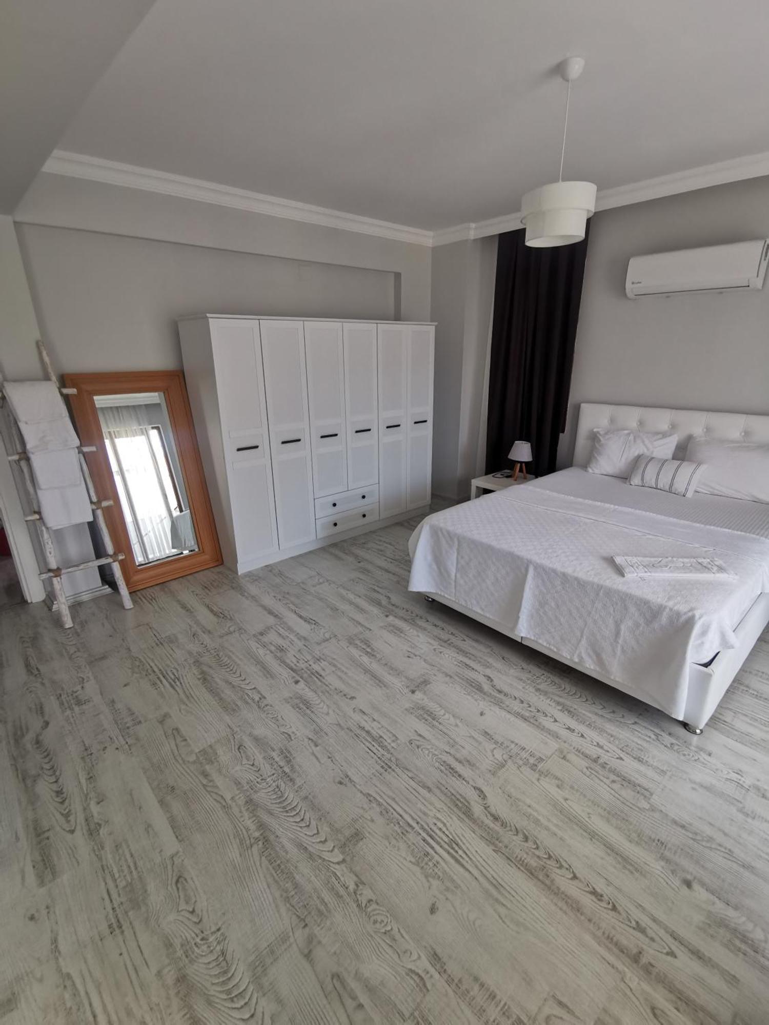 Villa Ayshe *