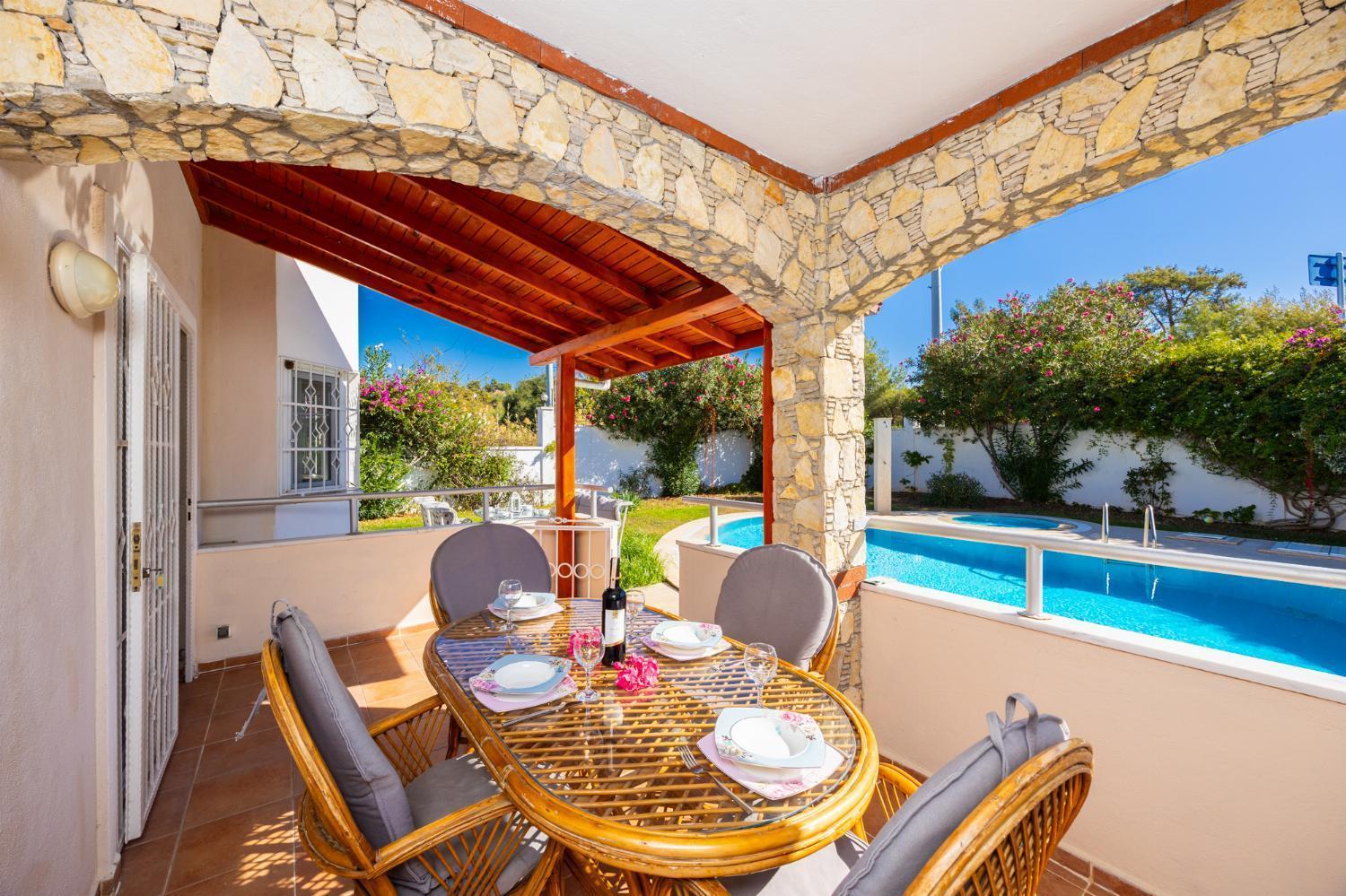 Begonvil Villa *