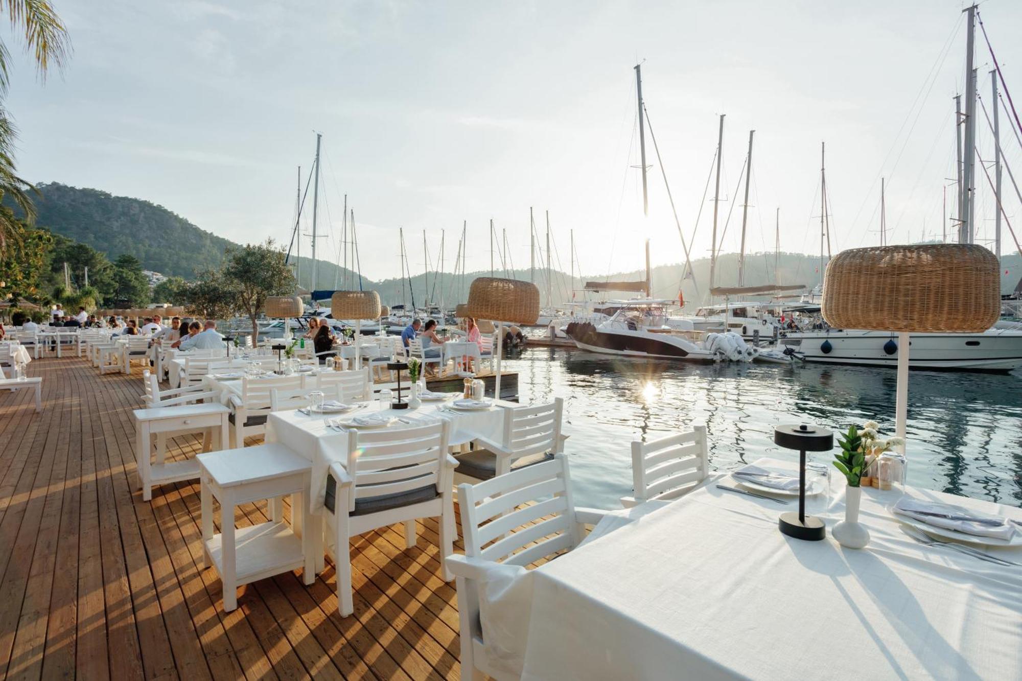 Yacht Classic - Boutique Class Otel