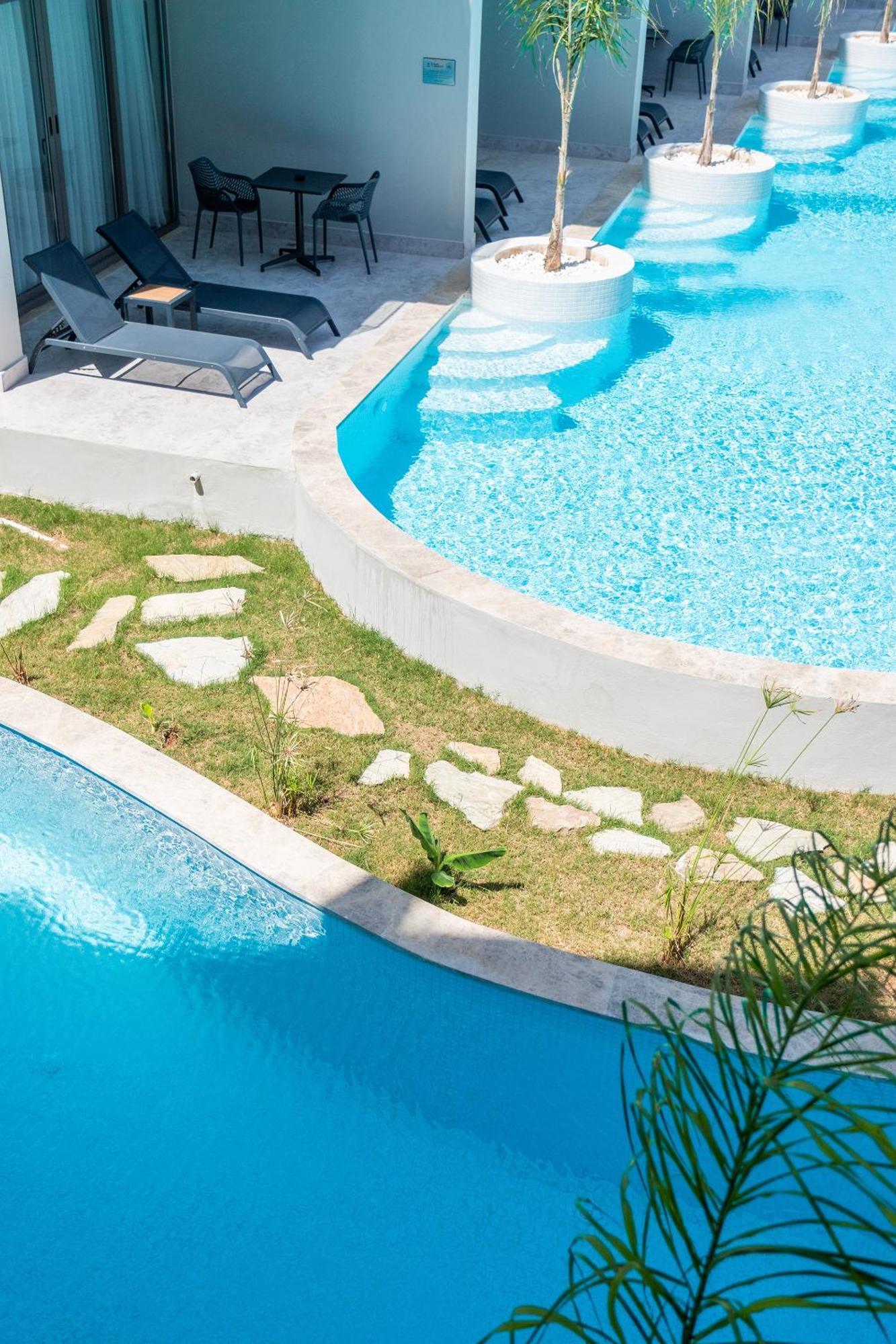 222 Hisaroenue Hotel *