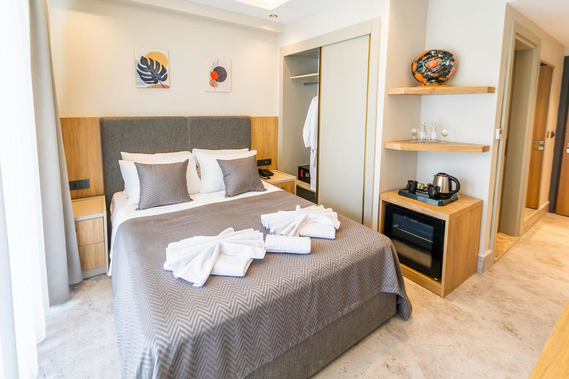 Hotel 222 Hisaroenue *