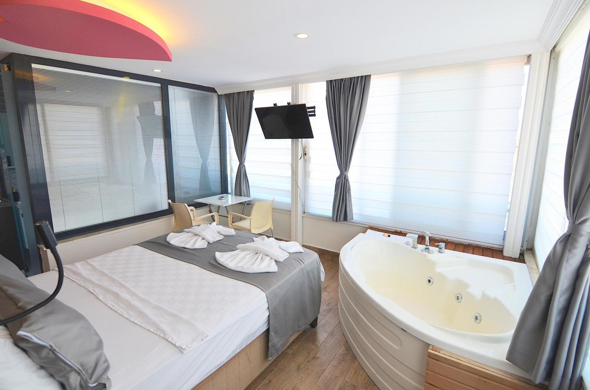 Apart Otel Mykonut Fethiye