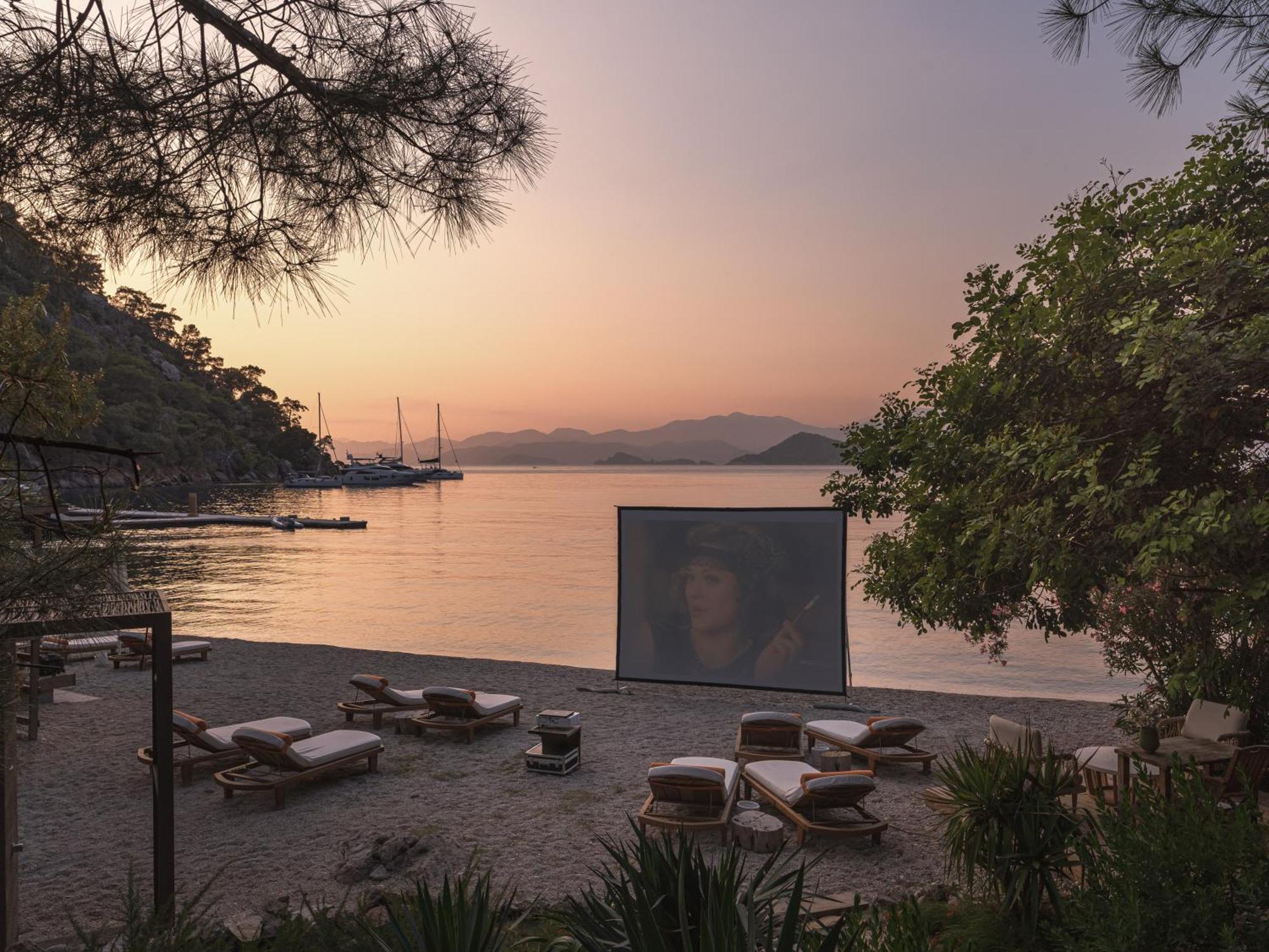 Yazz Collective Hotel