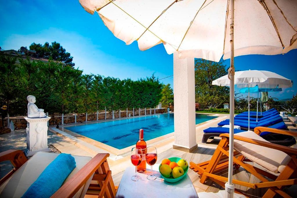 Villa Unique C - 4 Bedroom Private In Quiet Area Of Ovacik *