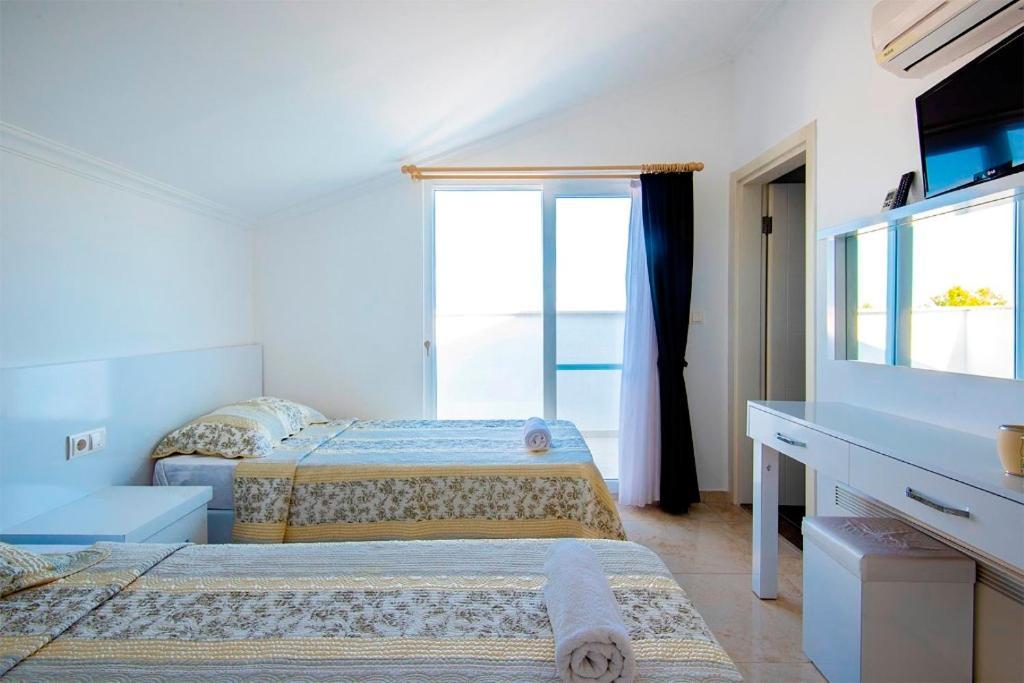 Unique C - 4 Bedroom Private In Quiet Area Of Ovacik Villa