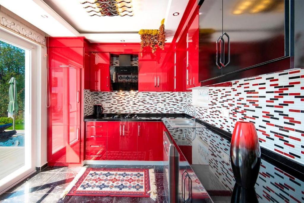 Villa Unique C - 4 Bedroom Private In Quiet Area Of Ovacik