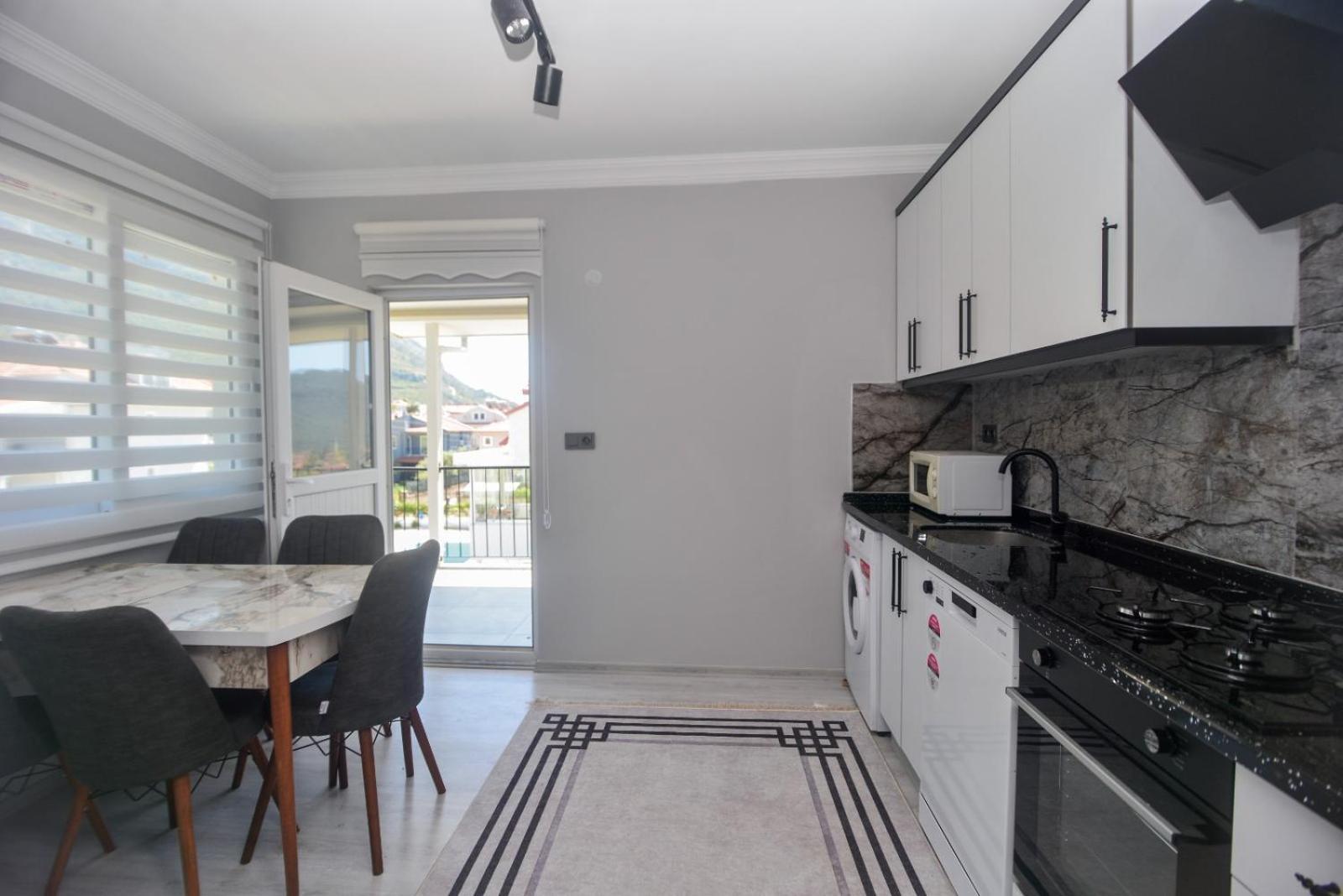 Tetra Clover Suites *