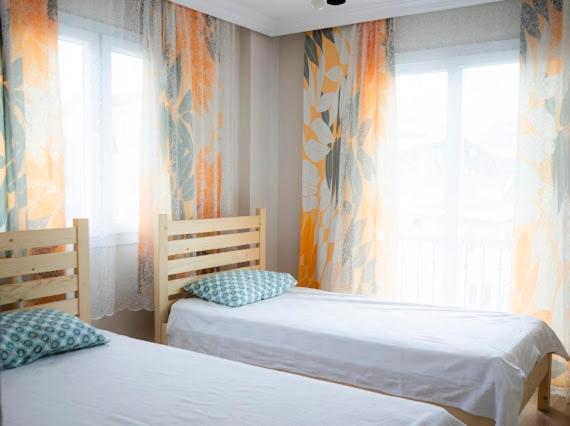 3 Bedroom Close To Mall And Bus Station Fethiye