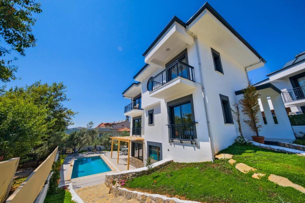 Arici Evi Delux Luxury With Indoor And Outdoor Pool Villa Fethiye