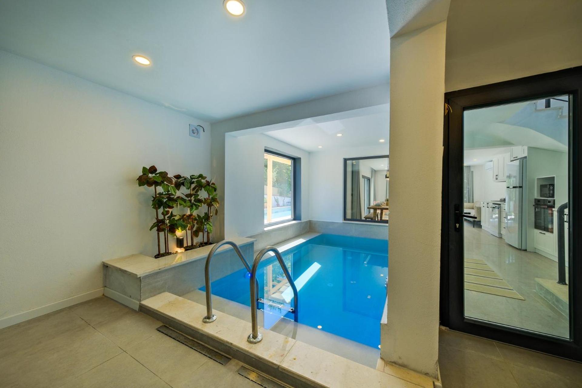 Arici Evi Delux Luxury With Indoor And Outdoor Pool Villa Fethiye