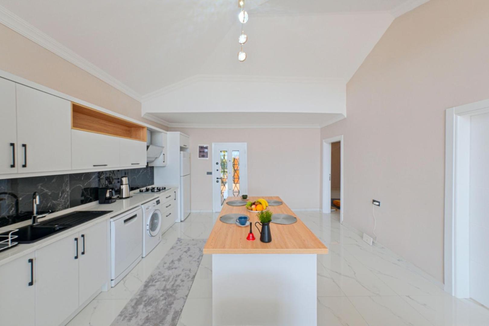 Arel House Villa *