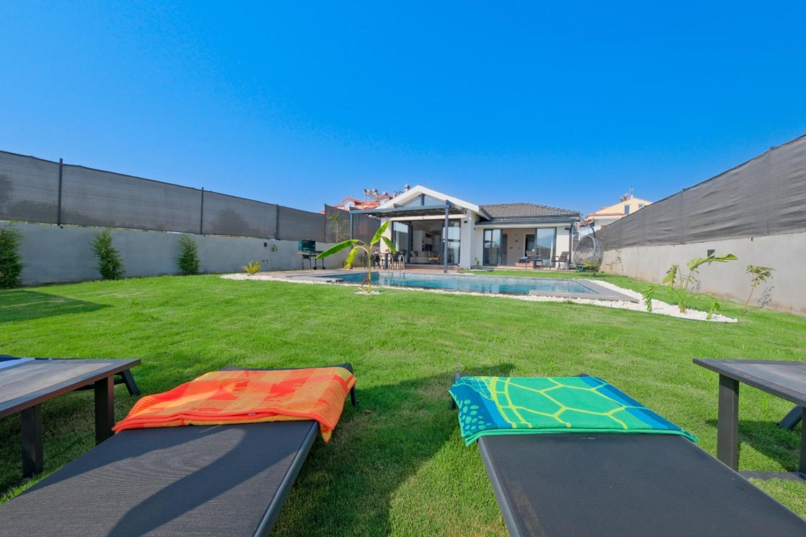 Arel House Villa *