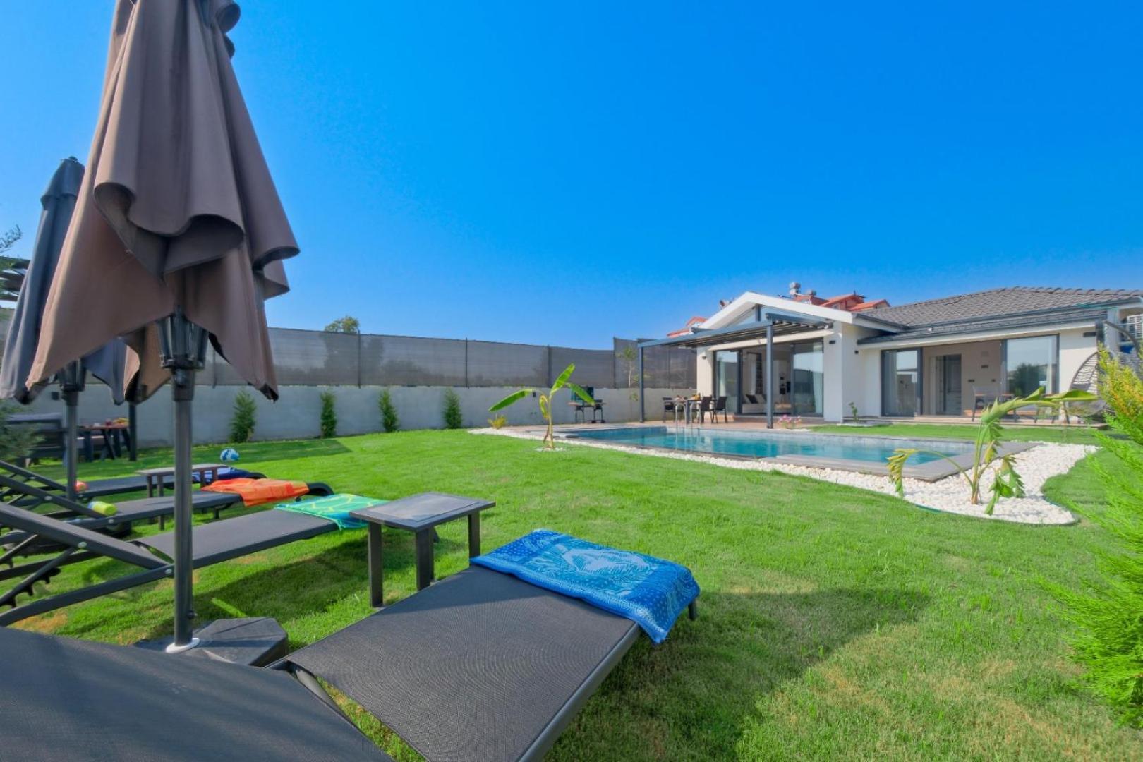 Arel House Villa *