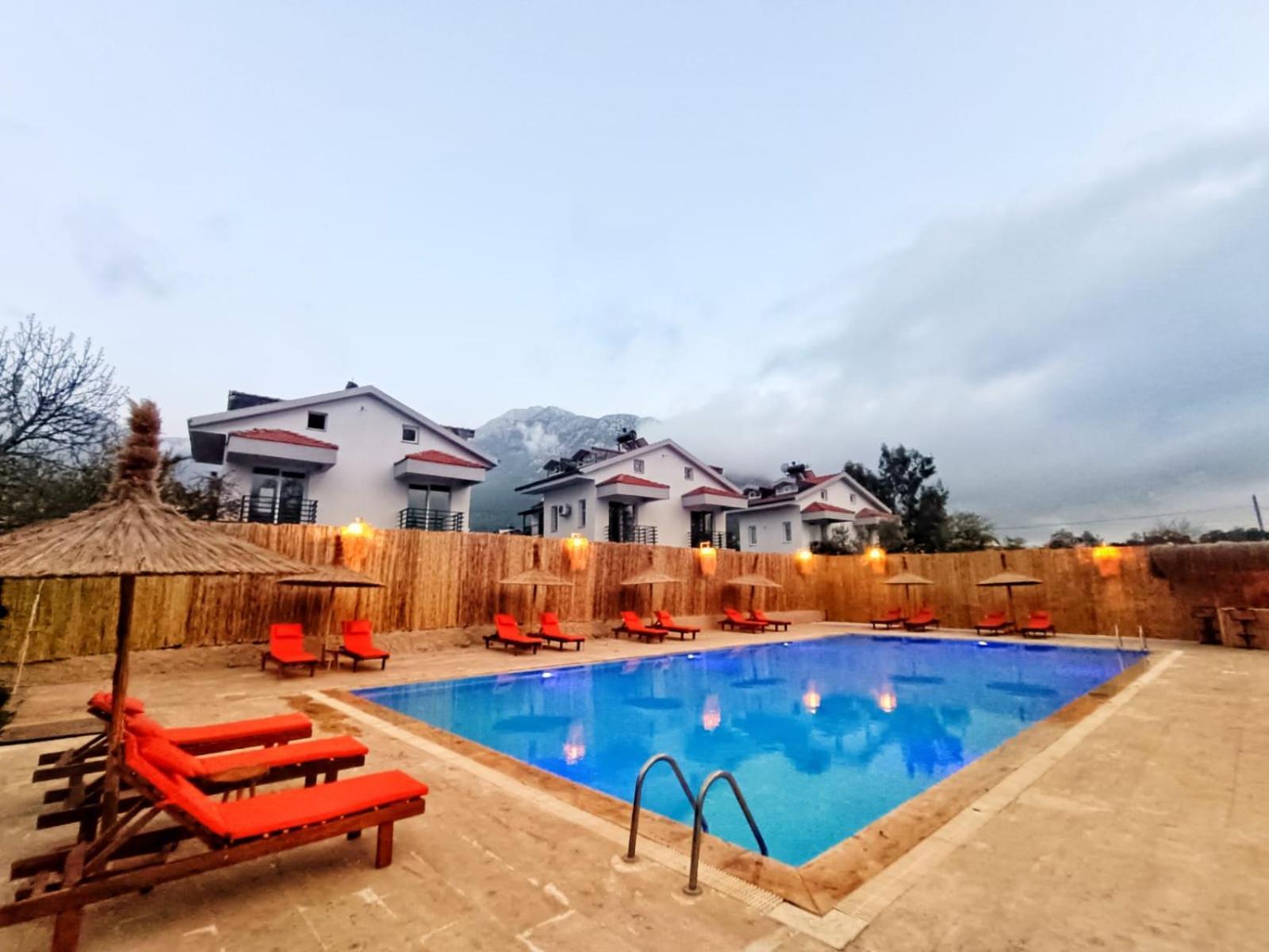 Sureyya By Kalipso Hotel *