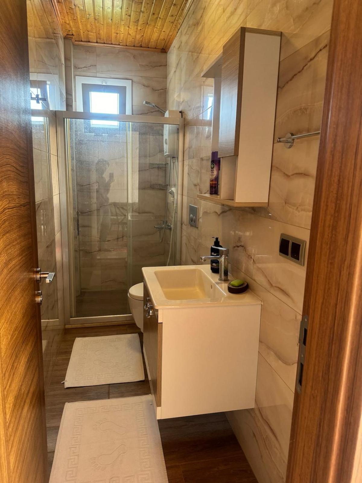 1 Bedroom Close To Bus Station And Mall 200 Mb Wifi * Fethiye
