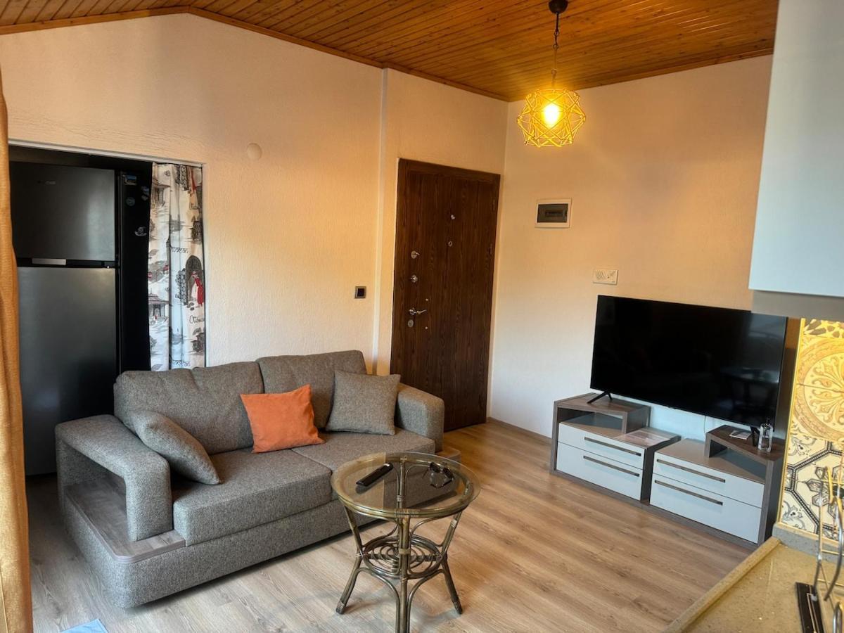 1 Bedroom Close To Bus Station And Mall 200 Mb Wifi