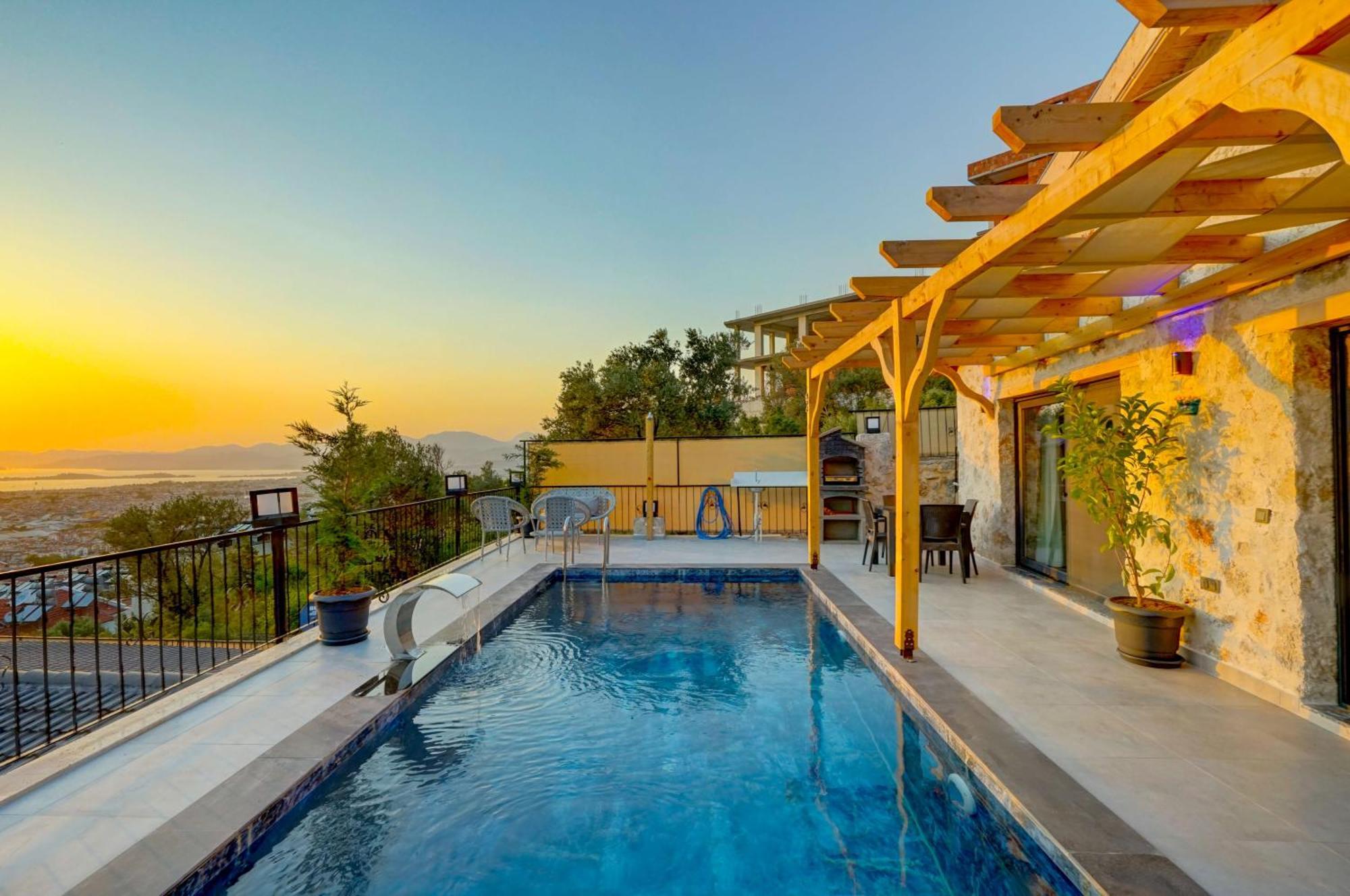 Stone Uno Villa Fethiye