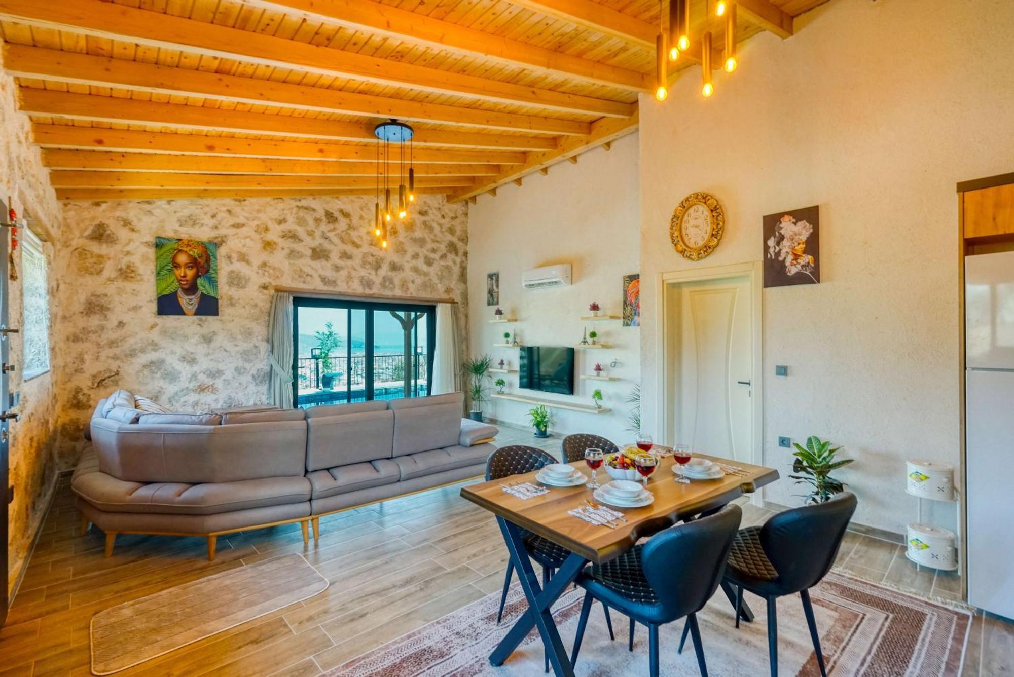 Villa Stone Uno