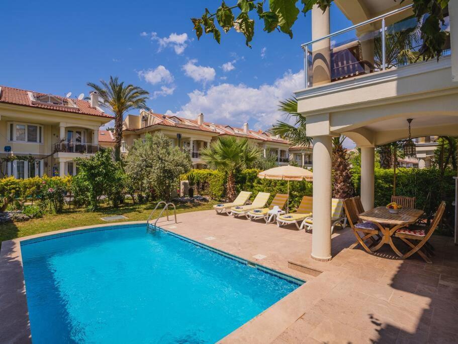 Calis'ta Denize Sifir 10 Kisilik Starfish 3 Villa *