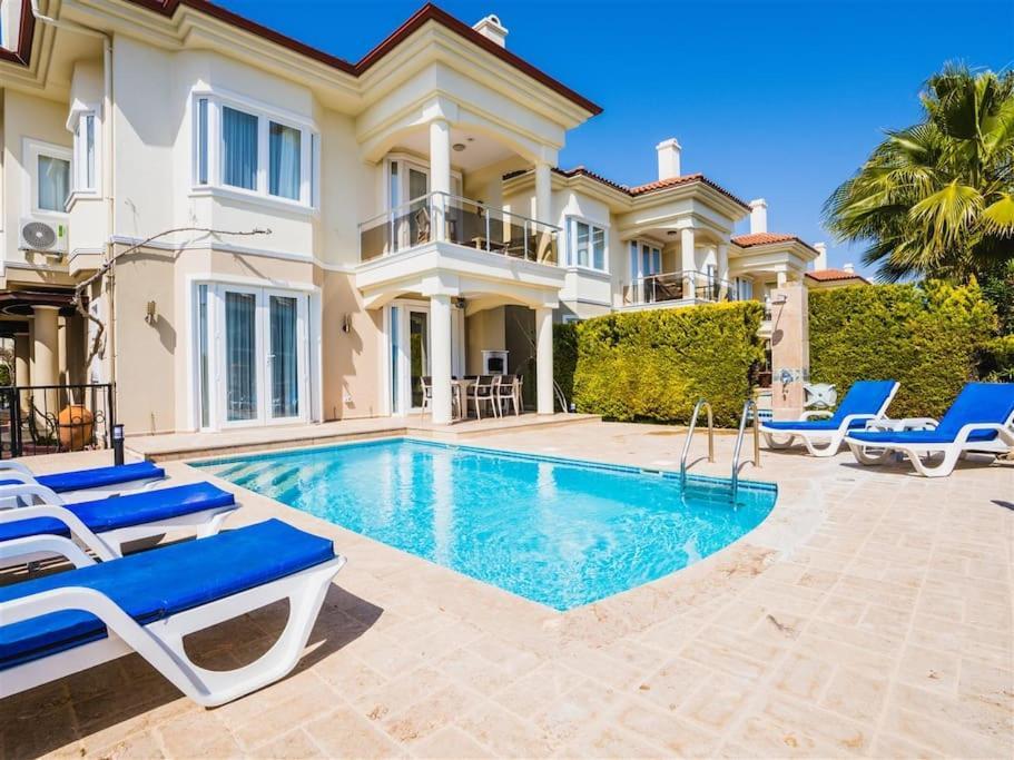 Villa De Denize Sifir 8 Kisilik Oyster 1 *