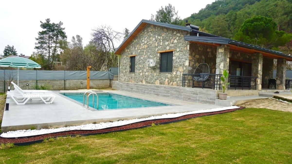 Tas Gonca * Fethiye