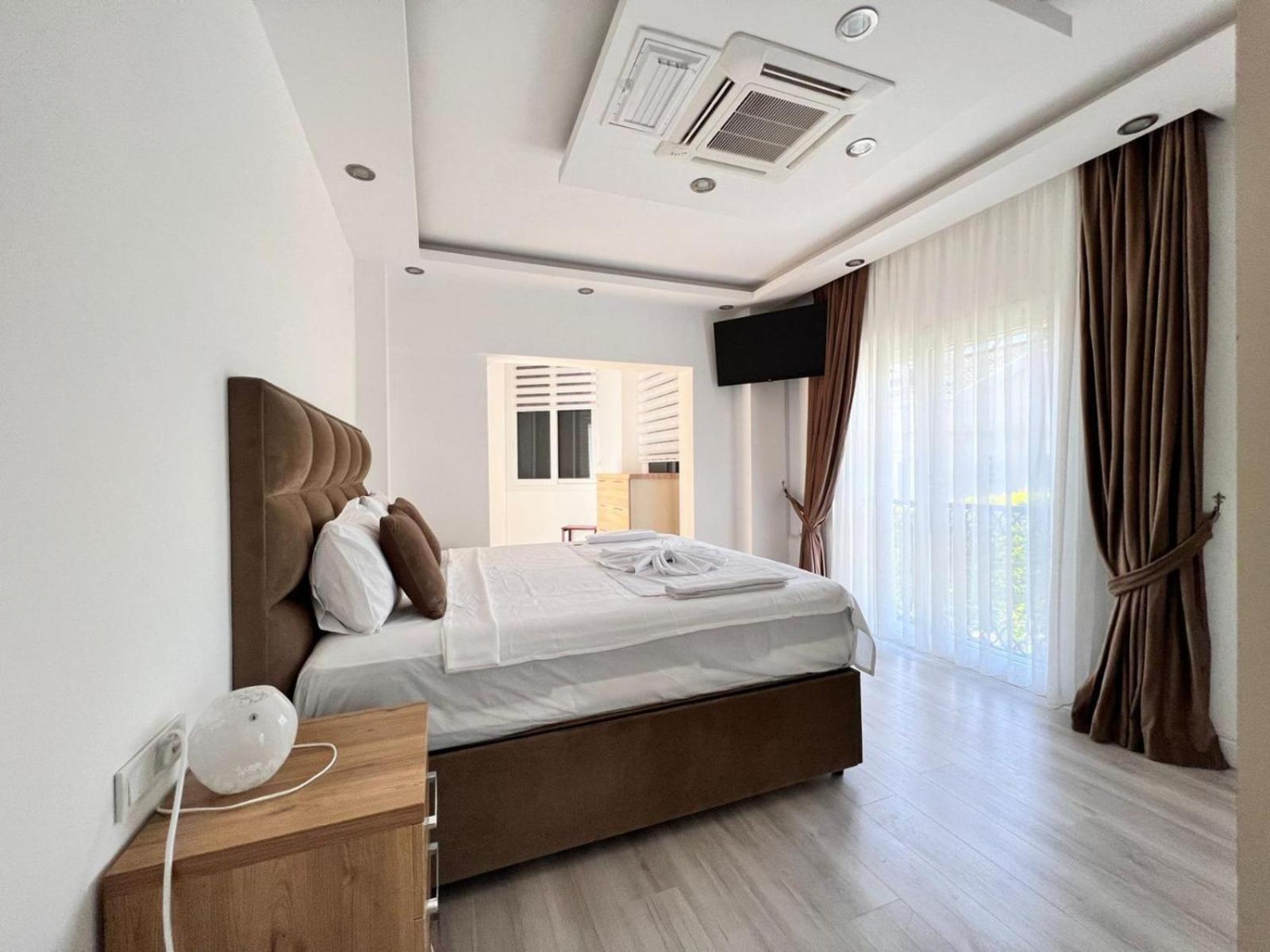 Gulistan - 7 Bedroom In Ovacik Fethiye