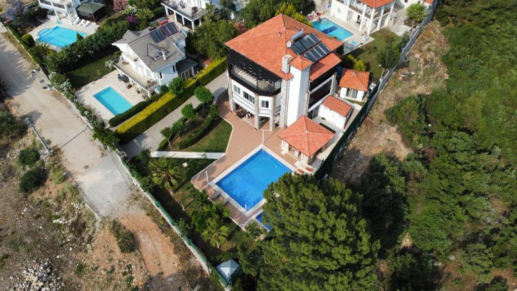 Gulistan - 7 Bedroom In Ovacik *
