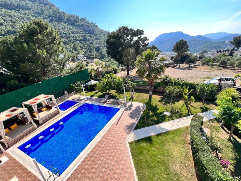 Gulistan - 7 Bedroom In Ovacik