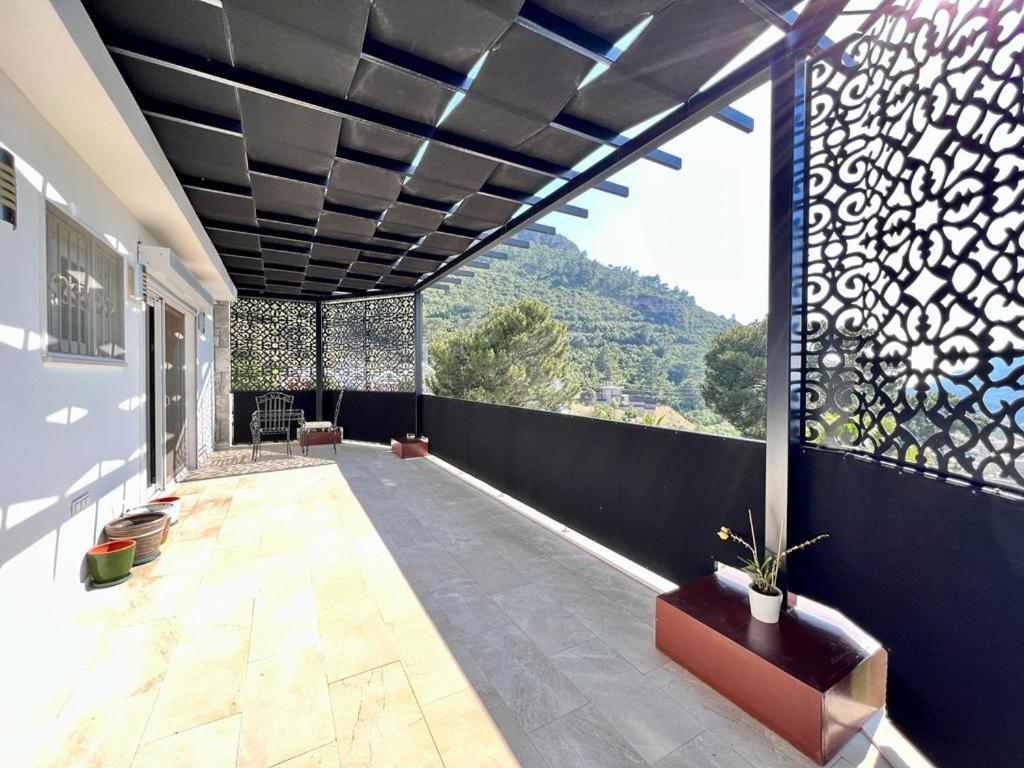 Gulistan - 7 Bedroom In Ovacik Villa