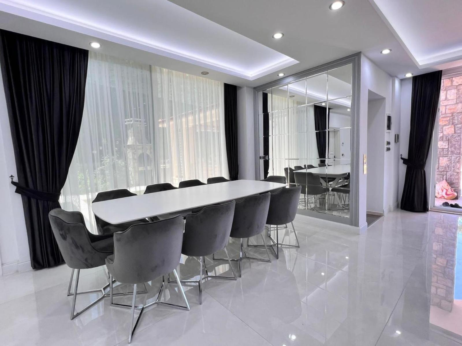 Villa Gulistan - 7 Bedroom In Ovacik Fethiye