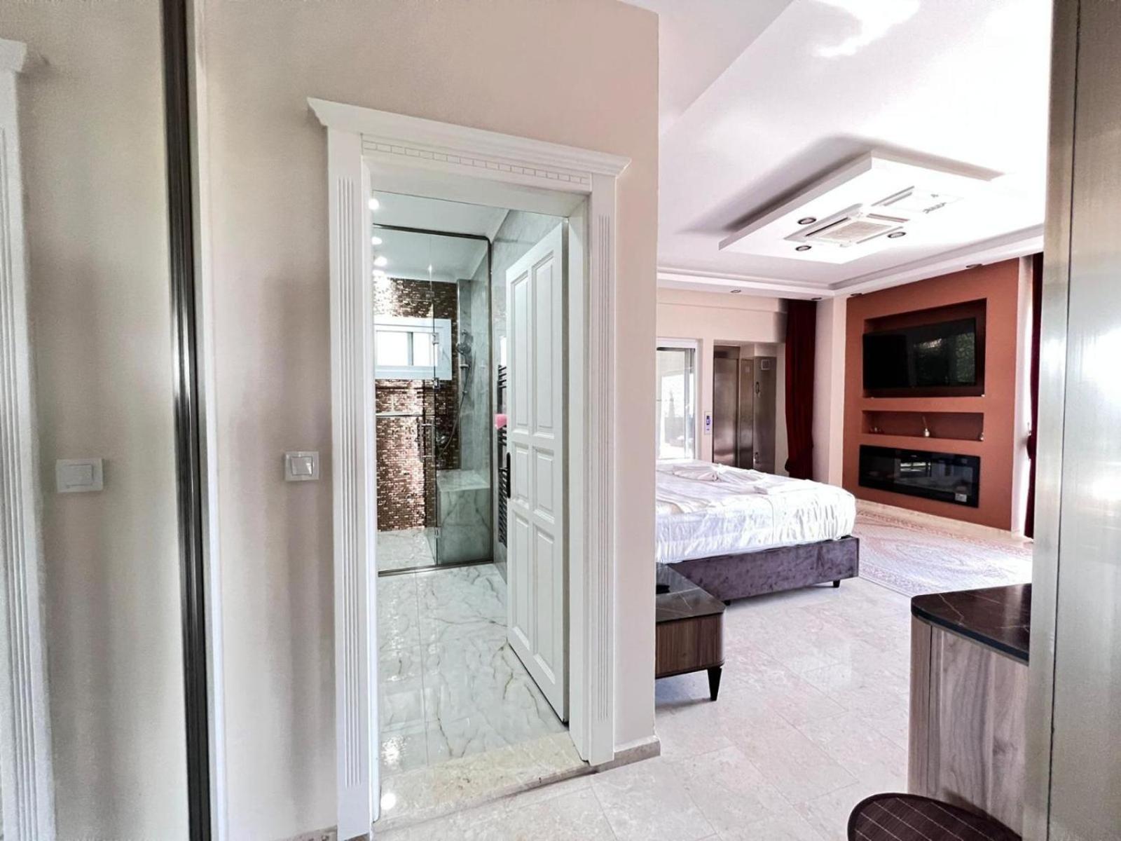 Villa Gulistan - 7 Bedroom In Ovacik *