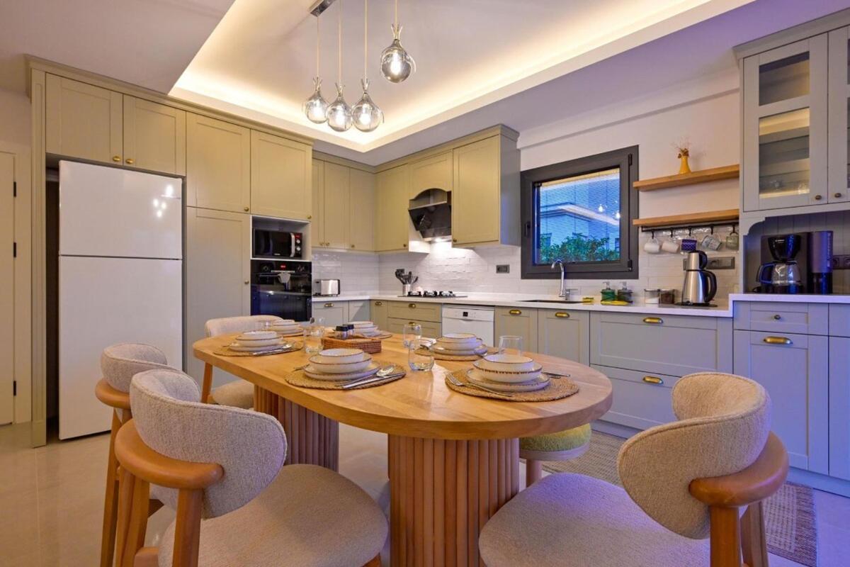 Villa Luxury In The Center Of - Ezel Hanim Fethiye