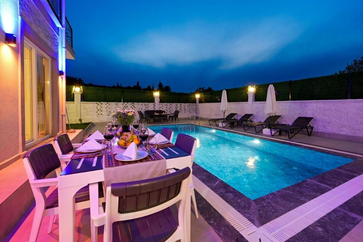 Spacious For Large Families - Egeden 2 Villa Fethiye