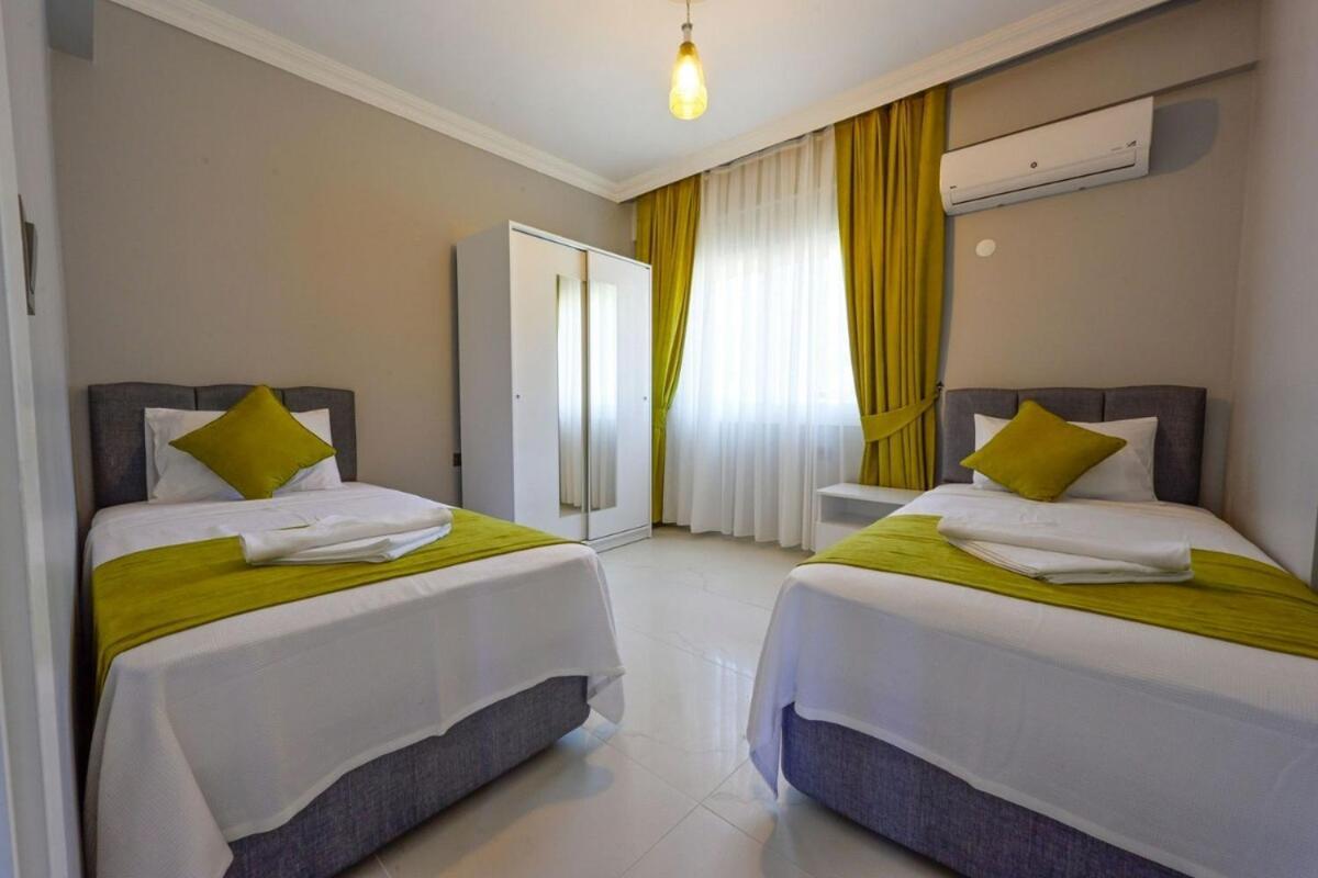 Villa Spacious For Large Families - Egeden 2 *