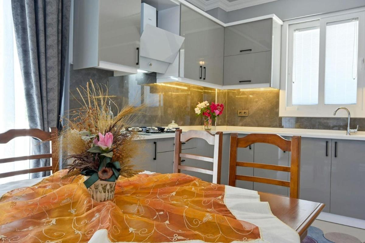 Villa Spacious For Large Families - Egeden 2