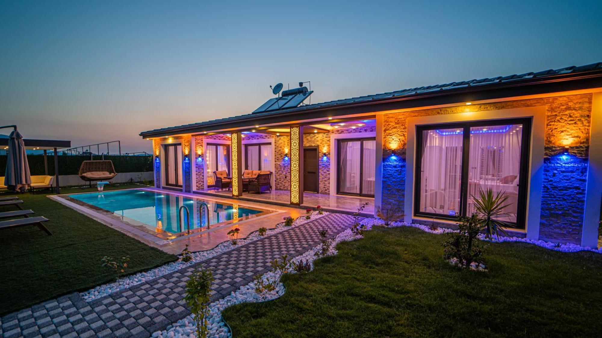 Zahidem Villa *