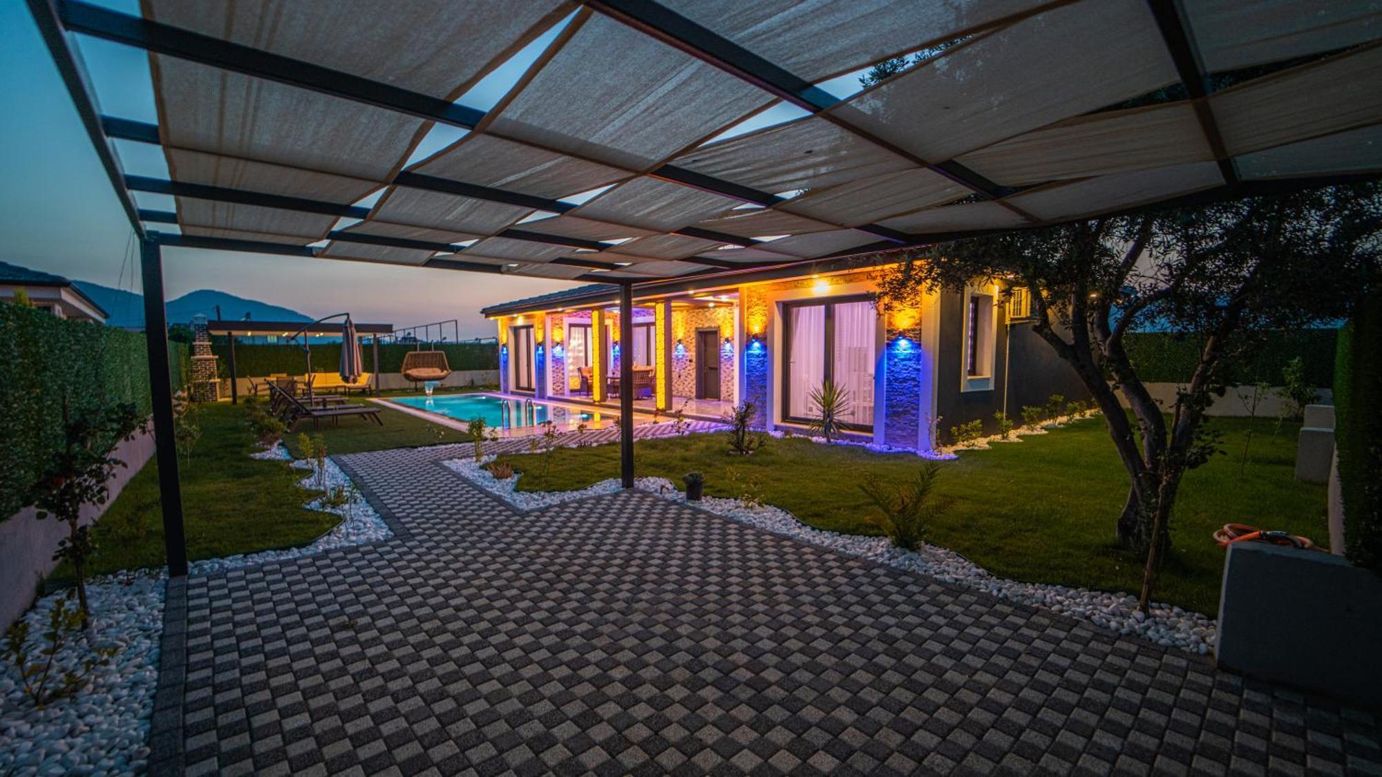 Zahidem Villa *
