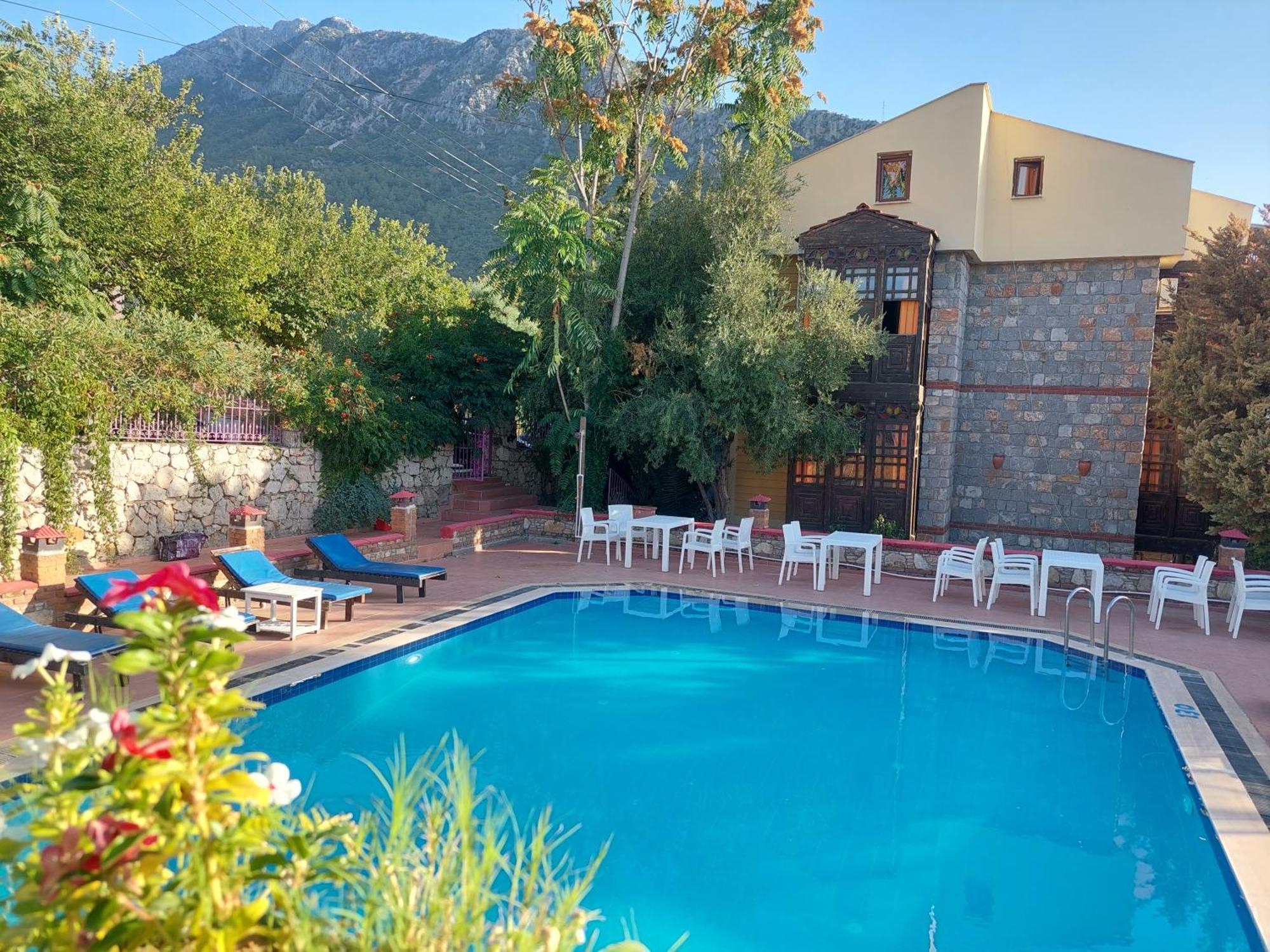 Frühstückspension Near Lykia Way Oludeniz Pool