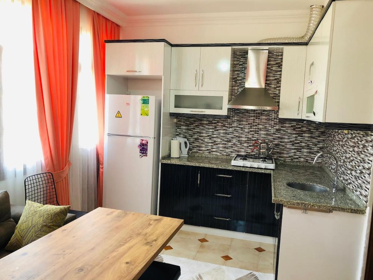 Apartment Furnished With Pool, Location Close To The Sea