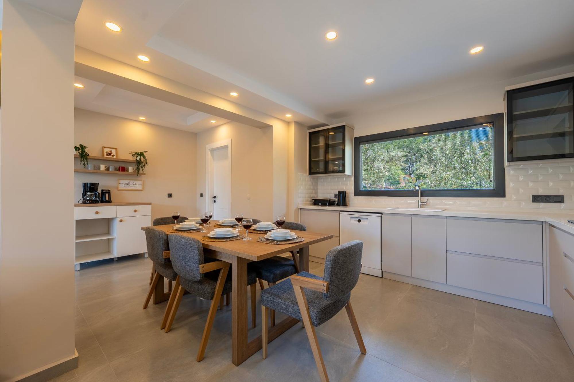 Luxury In The Center Of Hisaronu Villa