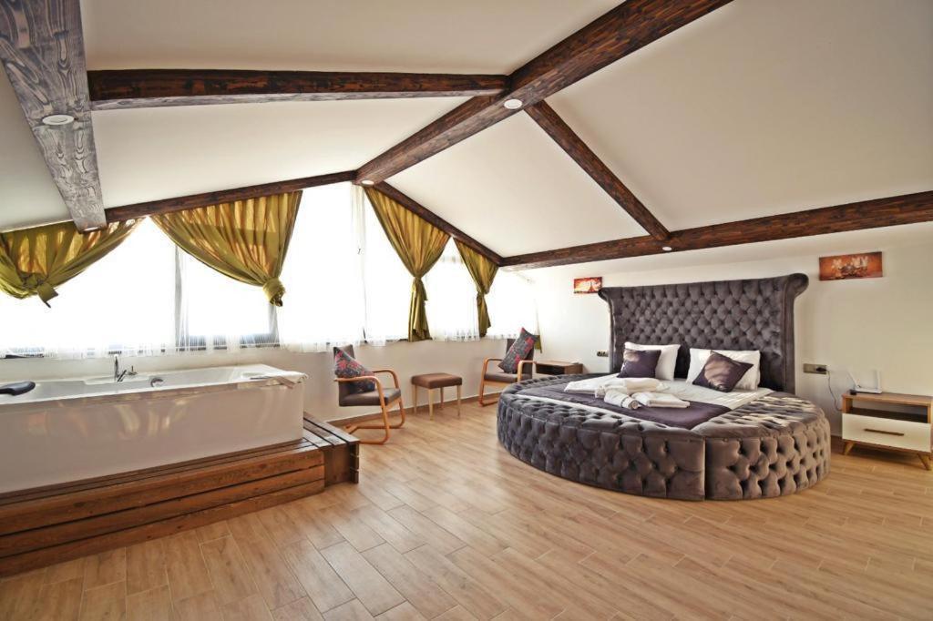 Villa Defnem 1 *