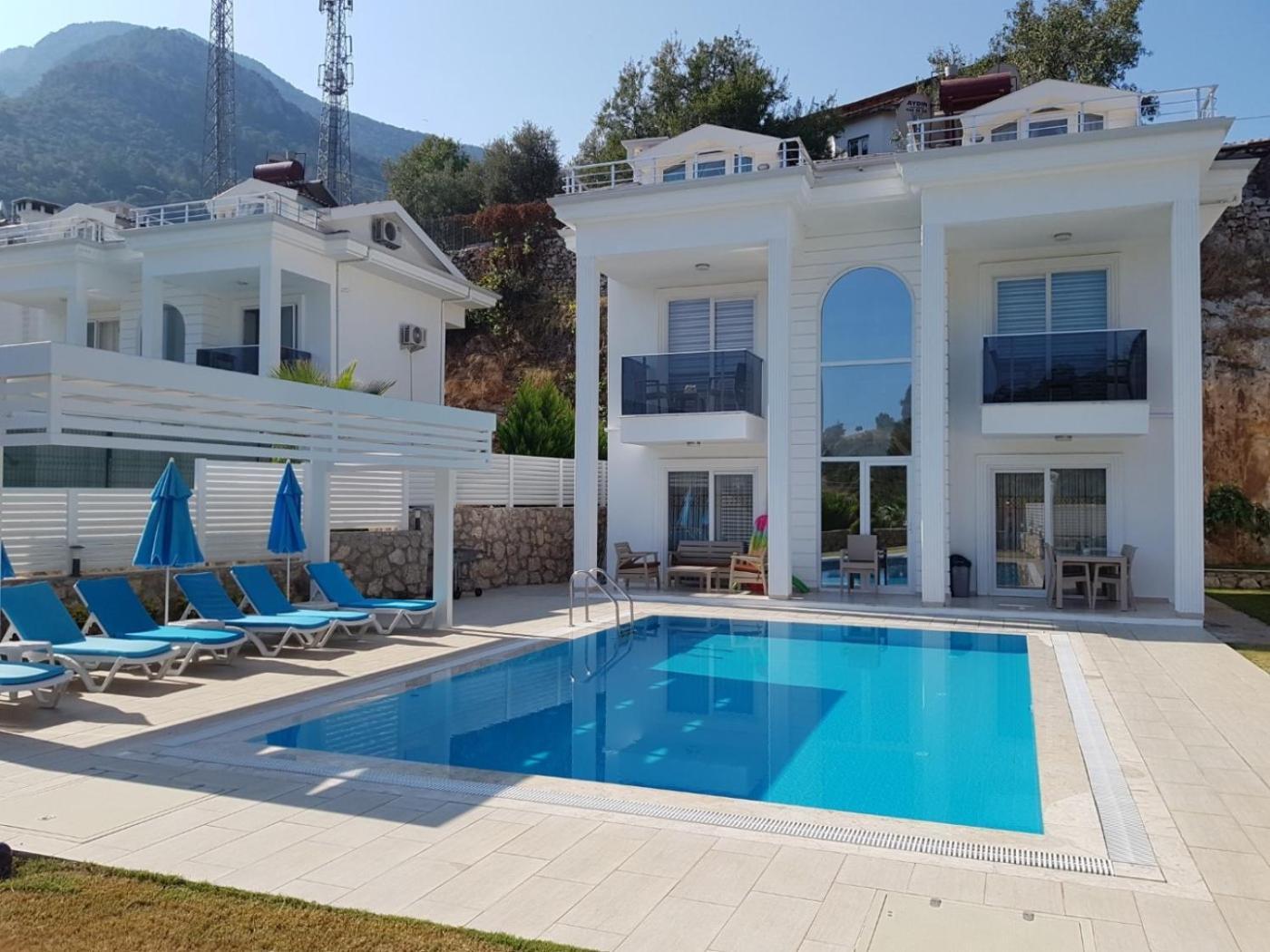 Villa Usan 4 Bedroom Private In Hisaronu *